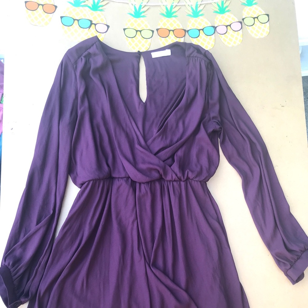 DEEP V PURPOE COCKTAIL DRESS LONG SLEEVE SIZE L